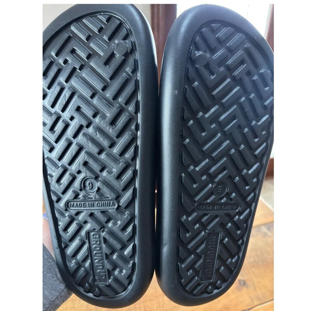 Super Mario Nintendo Mario and Luigi Mens‎ Black Slides Sandals Size 9